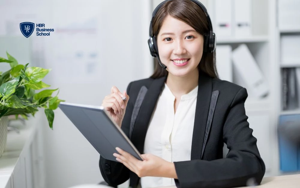 Kỹ năng quan sát giúp nhân viên dễ dàng nhận biết nhu cầu thật của khách hàng