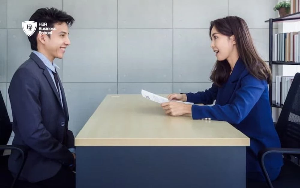 Luyện tập trả lời phỏng vấn tiếng Anh về bản thân và kinh nghiệm làm việc