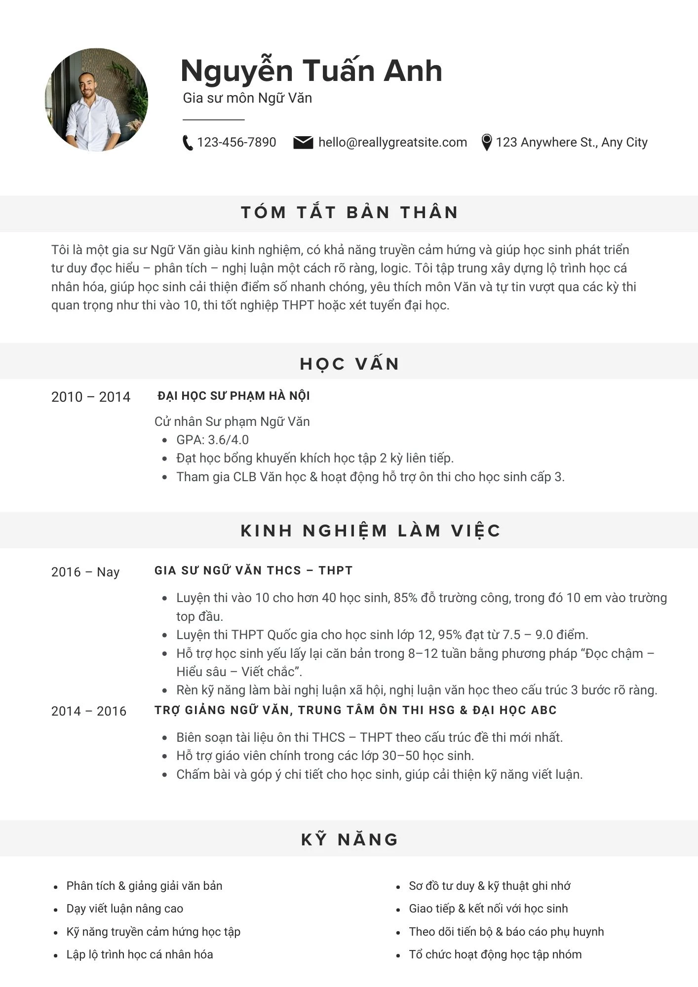 Mẫu CV cho sinh viên năm nhất xin việc gia sư môn Ngữ Văn