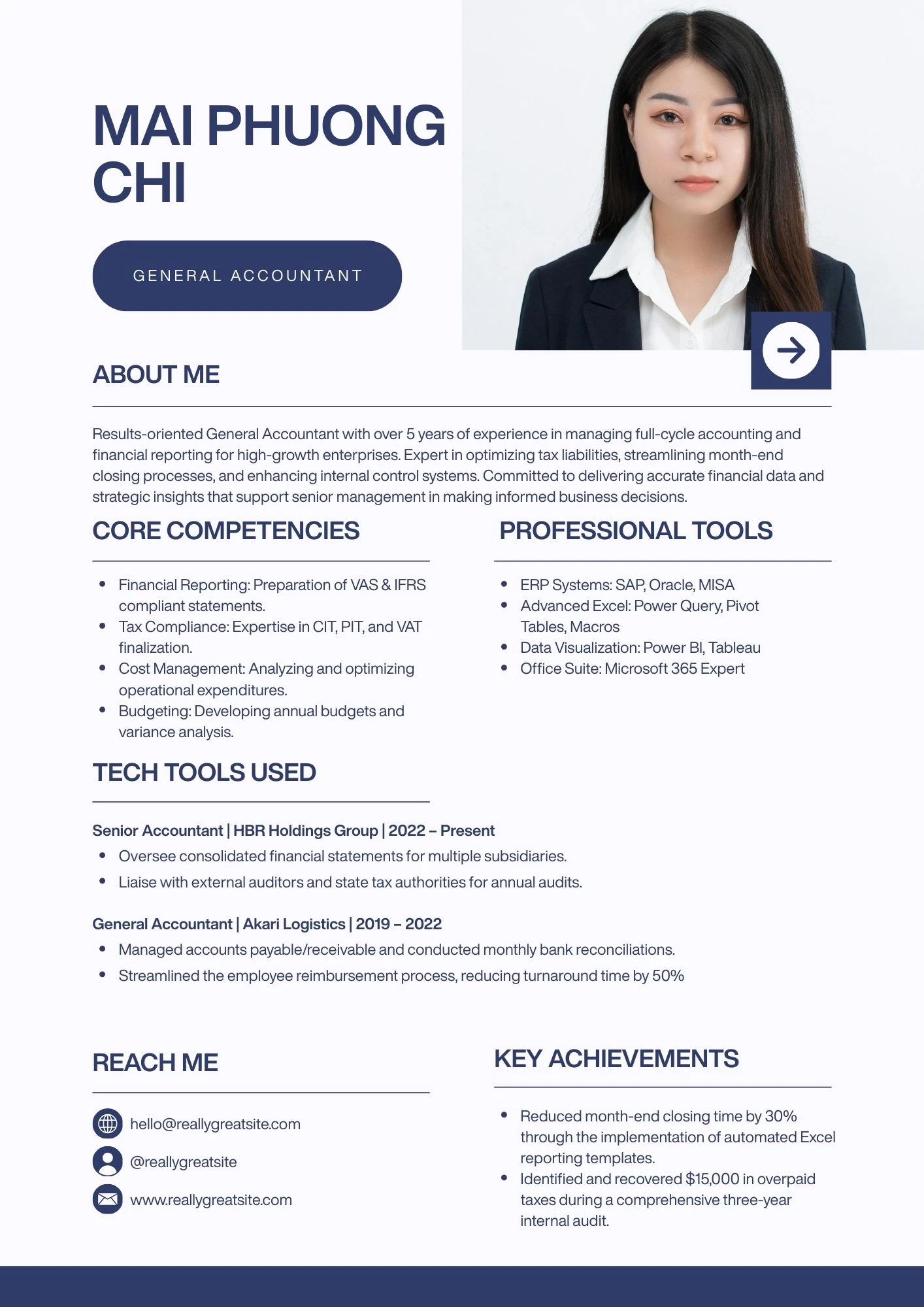 Mẫu CV Kế toán tổng hợp bằng tiếng Anh