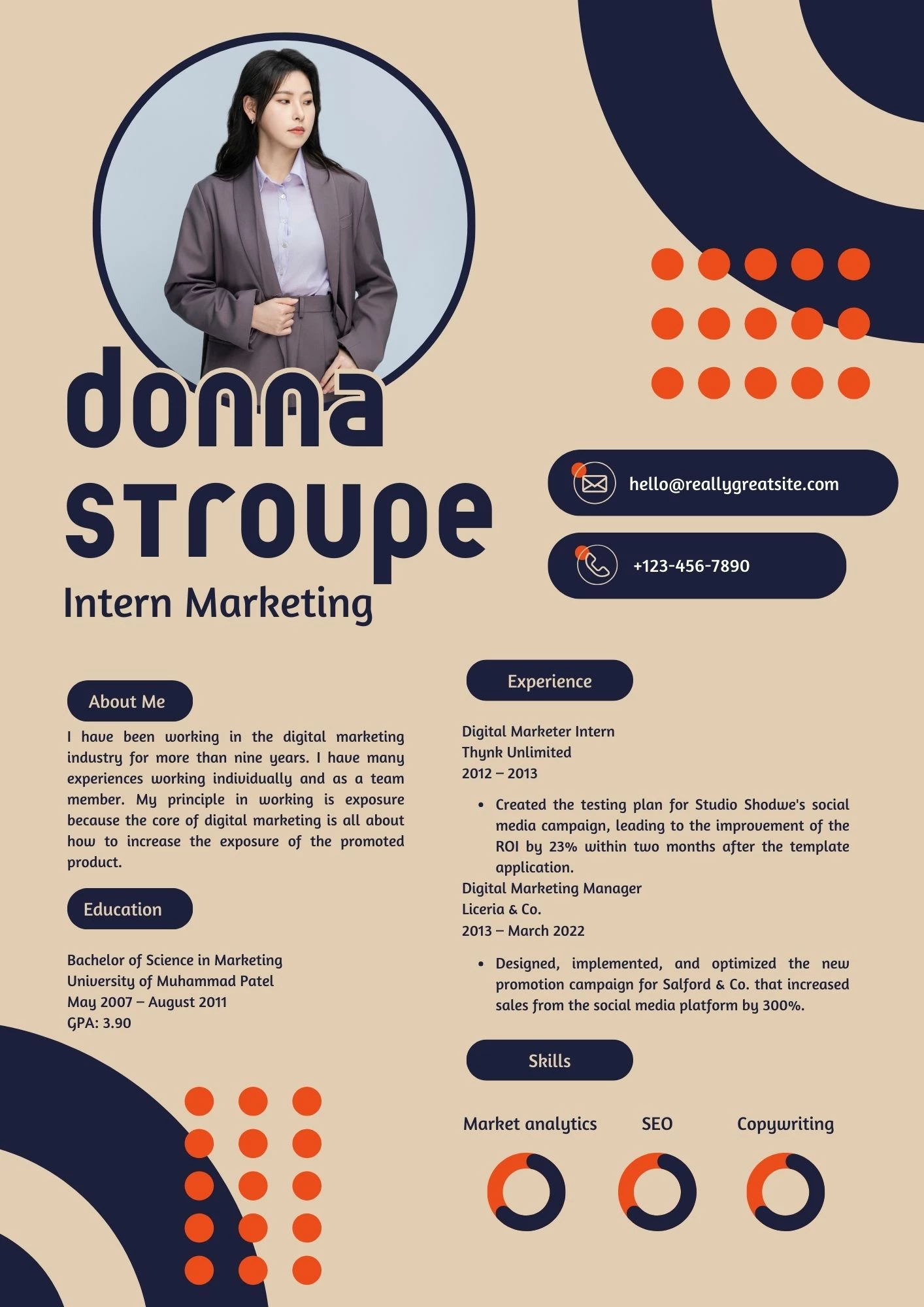 Mẫu CV Thực tập sinh Marketing tiếng Anh