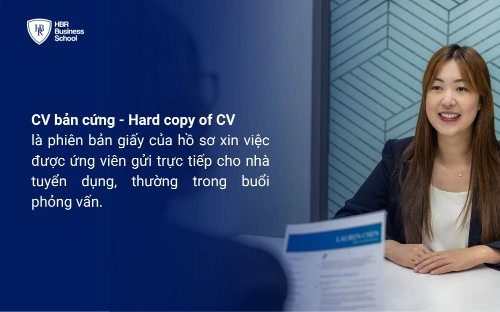 CV bản cứng thường được trình bày trên khổ giấy A4 tiêu chuẩn